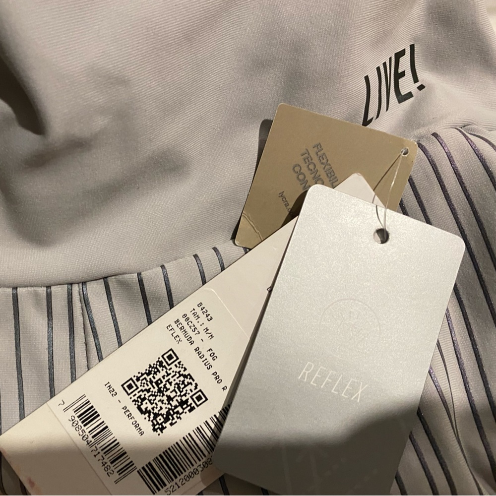 Live! ➰ ladies BNWT fog Bermuda radius pro side phone pocket M - Picture 2 of 4